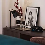 Seven Hotel Paris