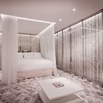 Hotel Seven Paris