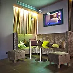 Seven 4* Paris