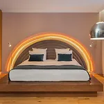 Hotel Seven