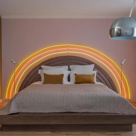 Hotel Seven 4*