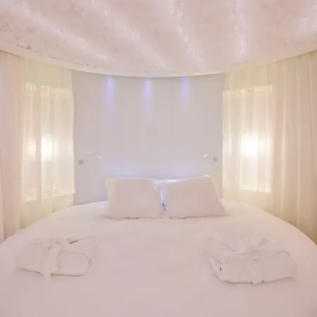Seven 4* Parigi