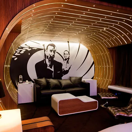Seven Hotel 4*